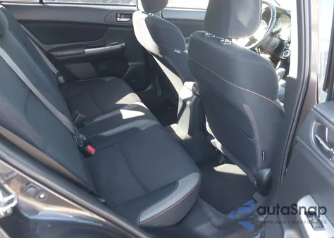 2017 Subaru Crosstrek 2.0I Premium z USA, uszkodzony, nr VIN JF2GPADCXHH277371